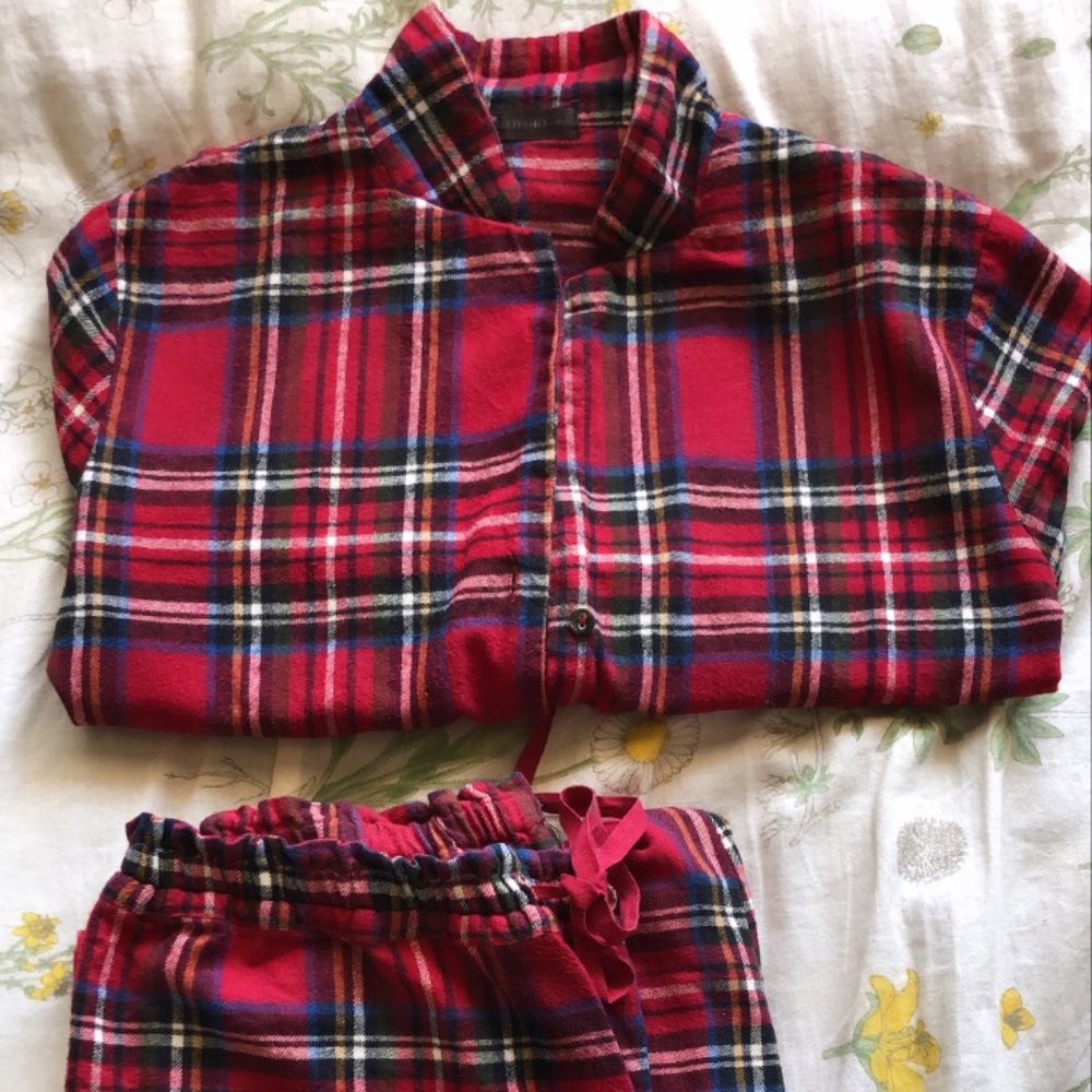 Oysho long sleeve PJ set!!